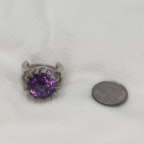 COPY - Handcrafted Gothic Color-Changing Sapphire Ring - Sz 5 - Over 6cts - Ste… - Picture 15 of 16